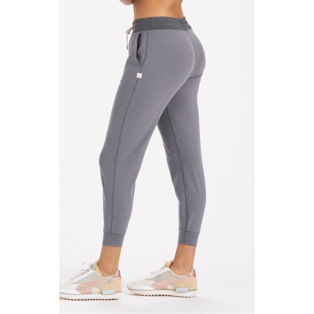 Vuori Gray Heather Jogger Track Pants